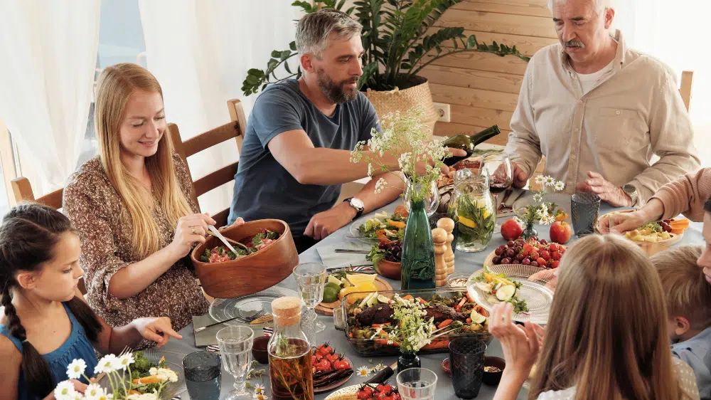 Οικογενειακές σχέσεις στις γιορτές  mytherapist©