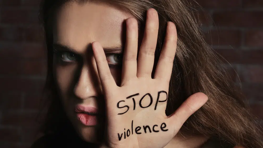 Βία κατά των Γυναικών  mytherapist©